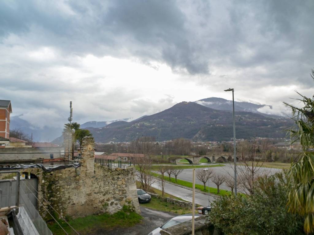 appartamento in vendita a Cuorgnè