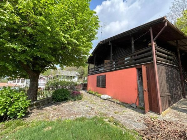 casa indipendente in vendita a Cuorgnè