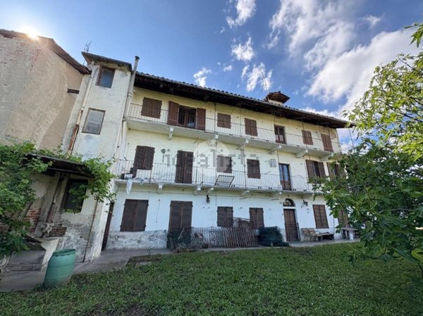 appartamento in vendita a Cuorgnè