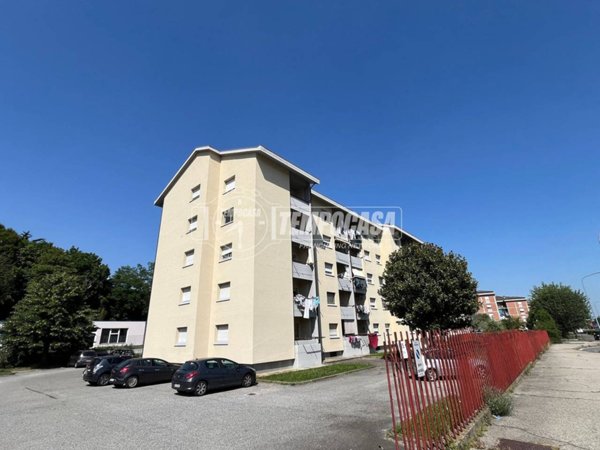 appartamento in vendita a Cuorgnè in zona Fornengo