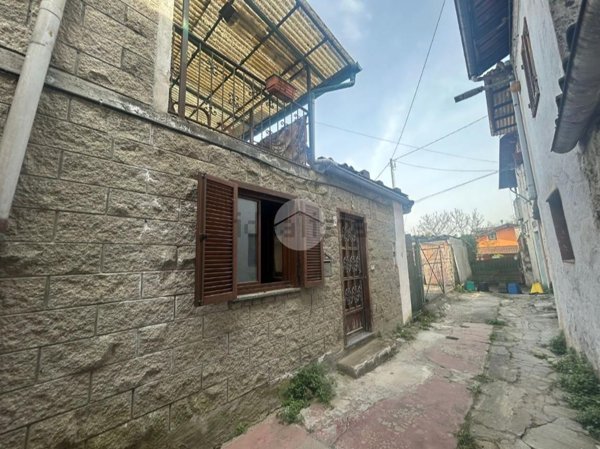 appartamento in vendita a Cuorgnè in zona Fornengo