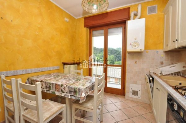 appartamento in vendita a Cuorgnè in zona Raschiotti
