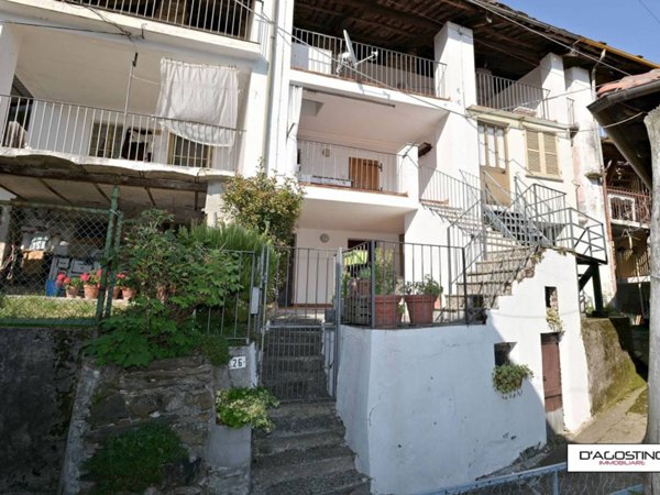 casa indipendente in vendita a Cuorgnè