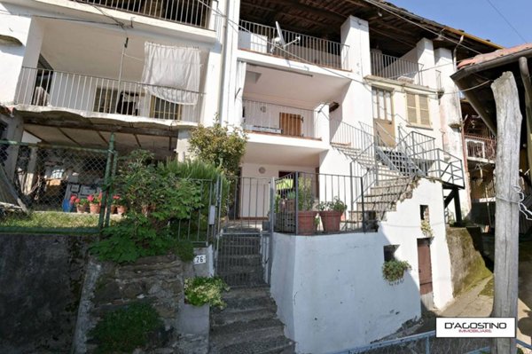 casa indipendente in vendita a Cuorgnè