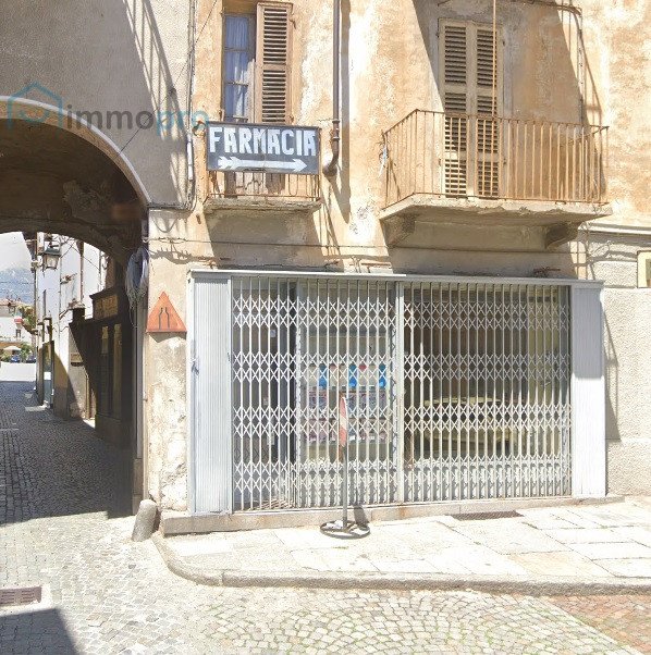 locale commerciale in vendita a Cuorgnè in zona Belvedere