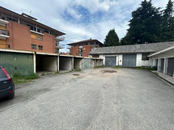 box auto in vendita a Cuorgnè in zona Belvedere