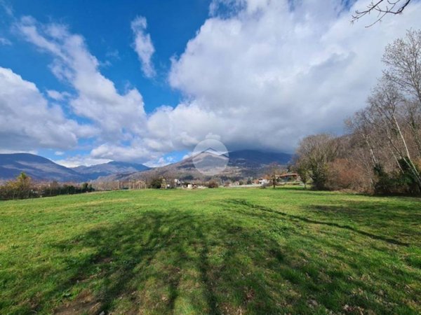 terreno agricolo in vendita a Cuorgnè in zona Salto