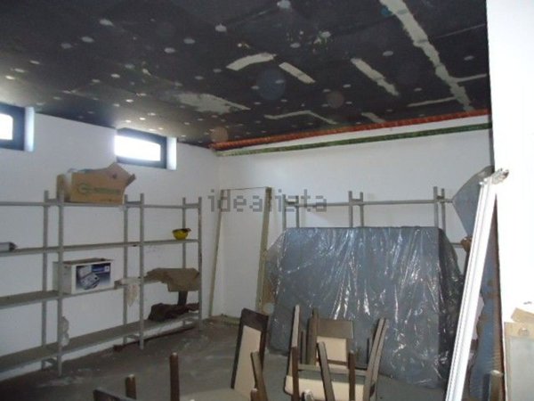 locale di sgombero in vendita a Druento