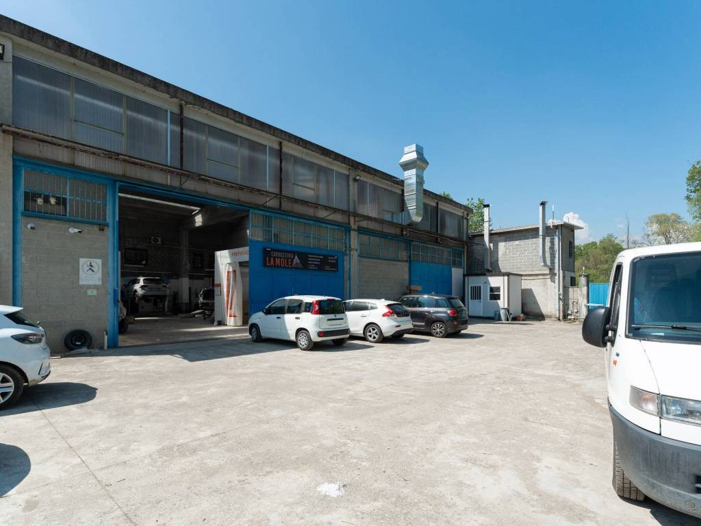negozio in vendita a Druento