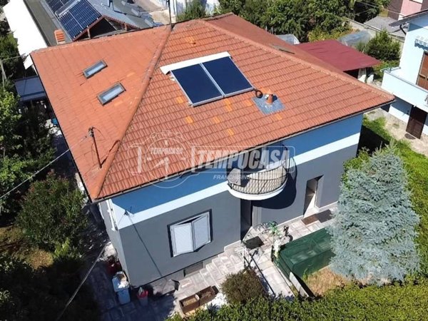 casa indipendente in vendita a Druento