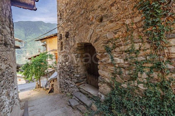 casa indipendente in vendita ad Exilles in zona Cels Rif