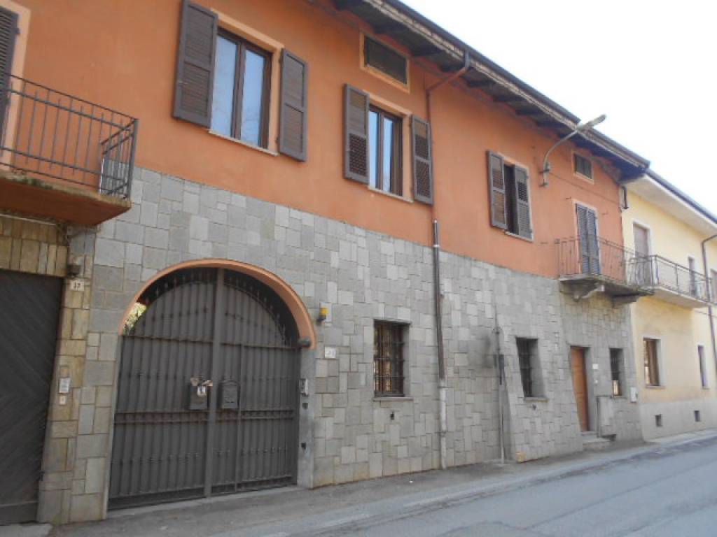 appartamento in vendita a Favria