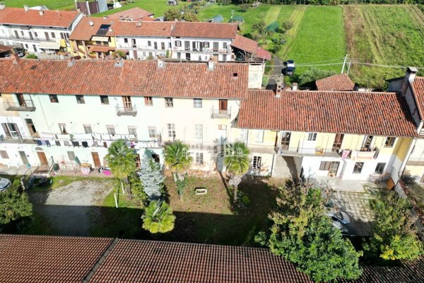 casa semindipendente in vendita a Favria