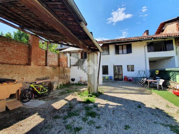 casa indipendente in vendita a Favria