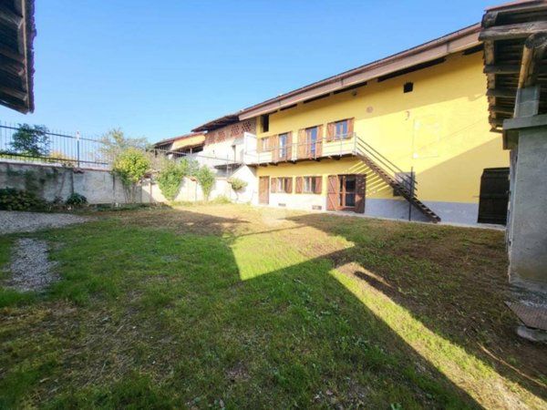 casa indipendente in vendita a Favria