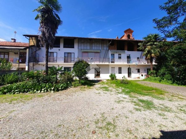 casa indipendente in vendita a Favria