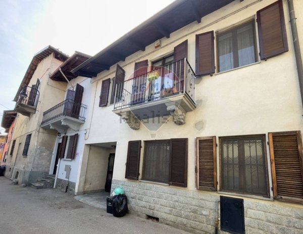 casa indipendente in vendita a Favria