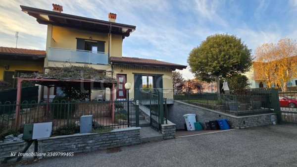 casa indipendente in vendita a Favria