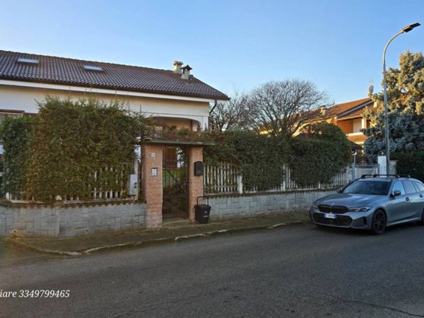 casa indipendente in vendita a Favria