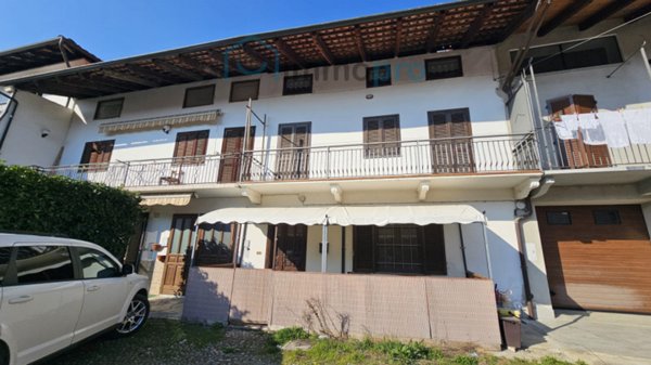 casa indipendente in vendita a Favria