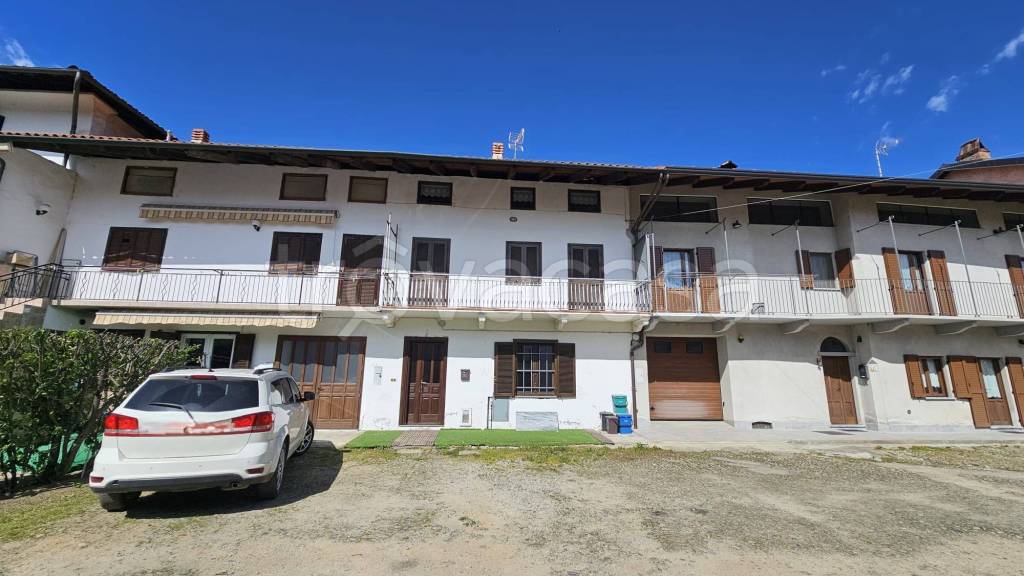 casa indipendente in vendita a Favria