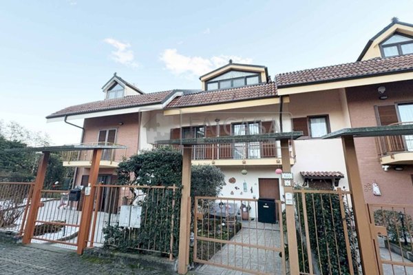 casa indipendente in vendita a Favria