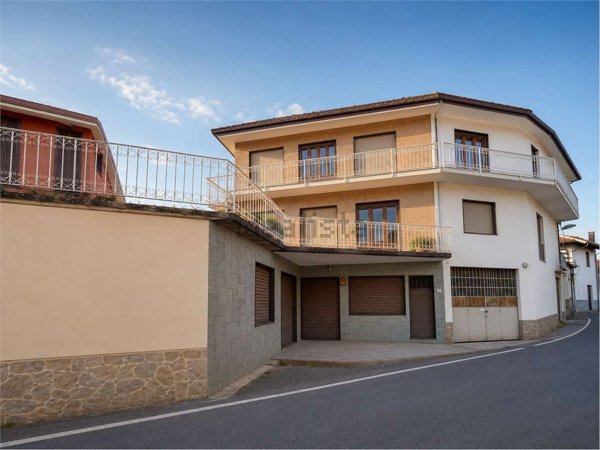 locale di sgombero in vendita a Favria