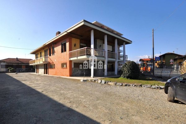 casa indipendente in vendita a Feletto