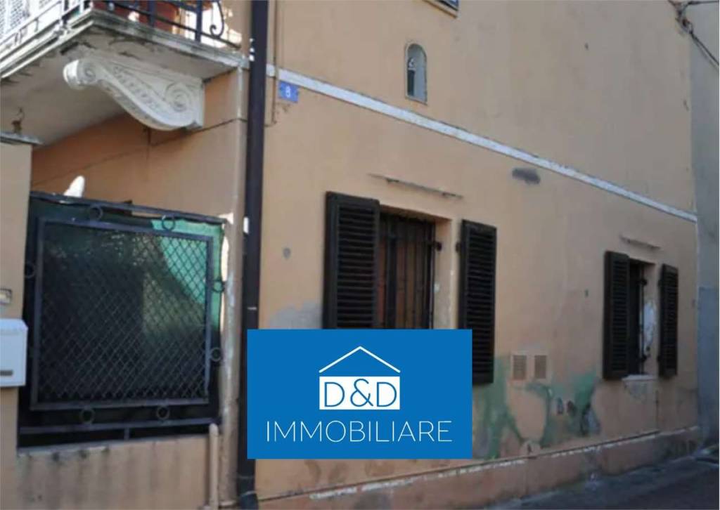 casa indipendente in vendita a Feletto