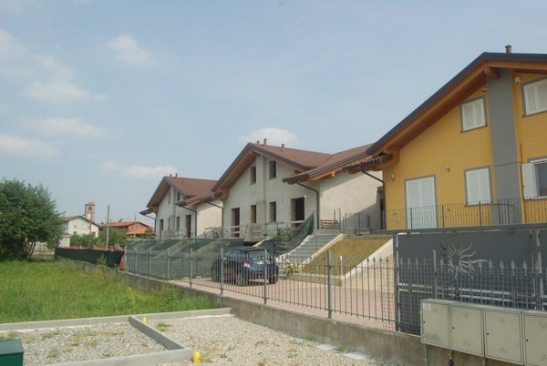 casa indipendente in vendita a Feletto