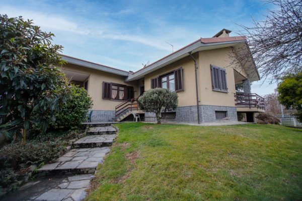 casa indipendente in vendita a Feletto