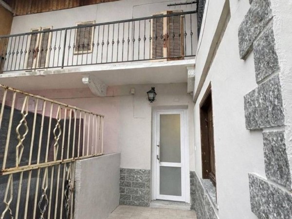 casa indipendente in vendita a Feletto
