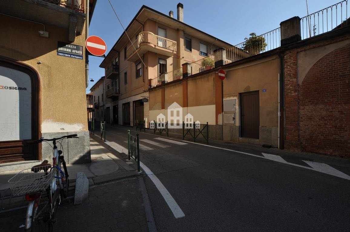 negozio in vendita a Feletto