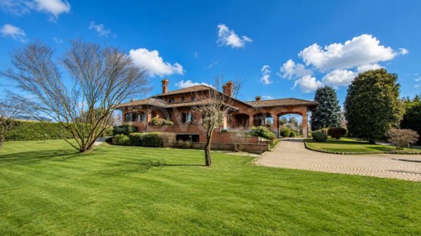 casa indipendente in vendita a Feletto