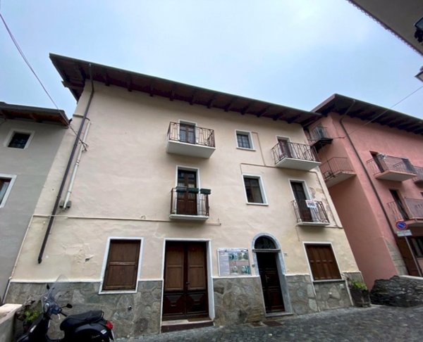appartamento in vendita a Fenestrelle