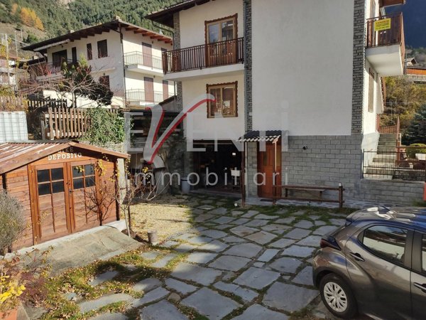 casa indipendente in vendita a Fenestrelle