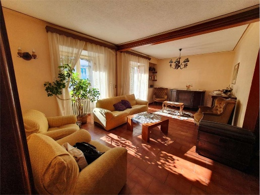 appartamento in vendita a Fenestrelle in zona Chambons