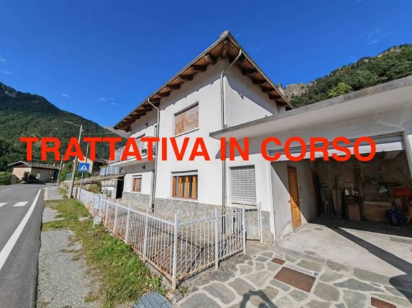 casa indipendente in vendita a Fenestrelle