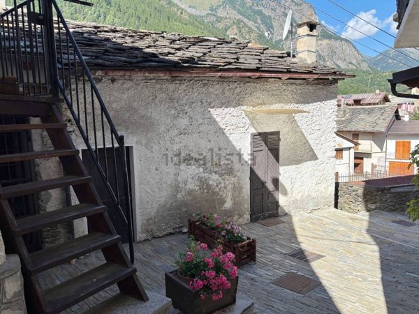 appartamento in vendita a Fenestrelle