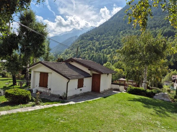 casa indipendente in vendita a Fenestrelle
