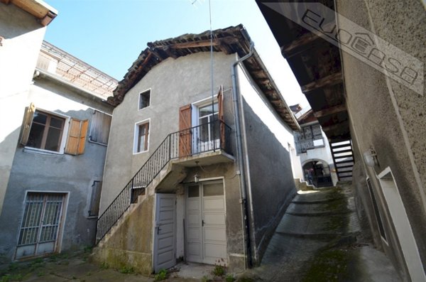 casa semindipendente in vendita a Fenestrelle