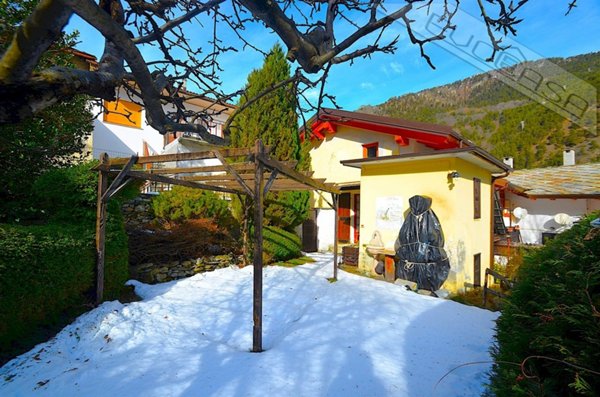 casa indipendente in vendita a Fenestrelle