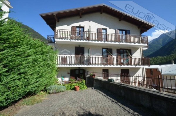 appartamento in vendita a Fenestrelle in zona Puy
