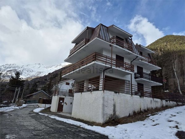 appartamento in vendita a Fenestrelle