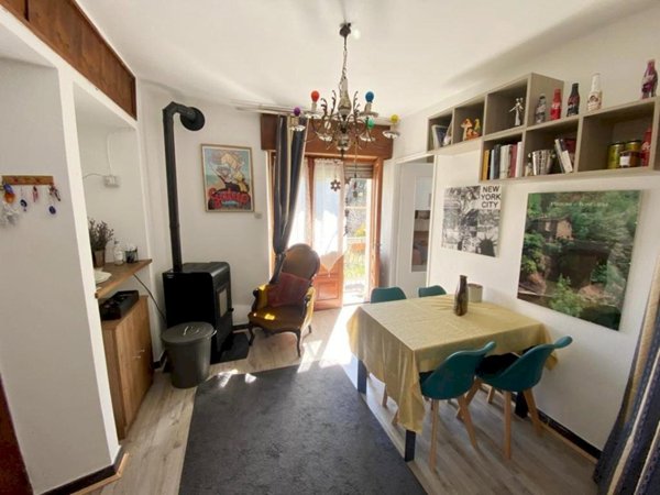 appartamento in vendita a Fenestrelle in zona Granges