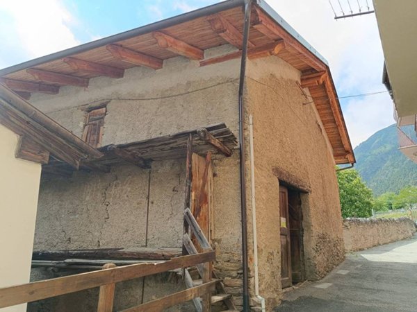 locale commerciale in vendita a Fenestrelle