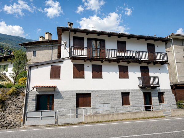 appartamento in vendita a Fenestrelle in zona Mentoulles