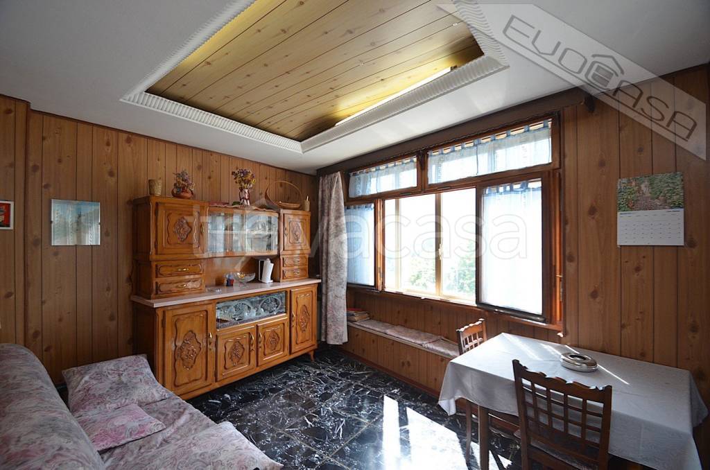 appartamento in vendita a Fenestrelle in zona Puy