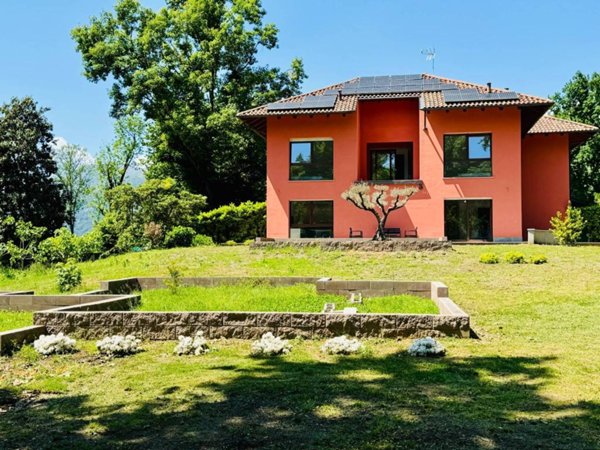 casa indipendente in vendita a Fiano