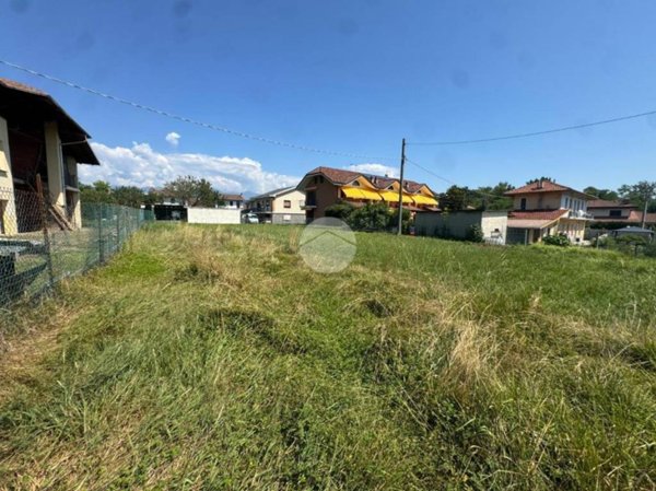 terreno agricolo in vendita a Fiano
